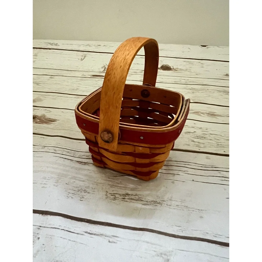 Longaberger Basket Red Natural Woven Heart Charm 1999 Mini Small